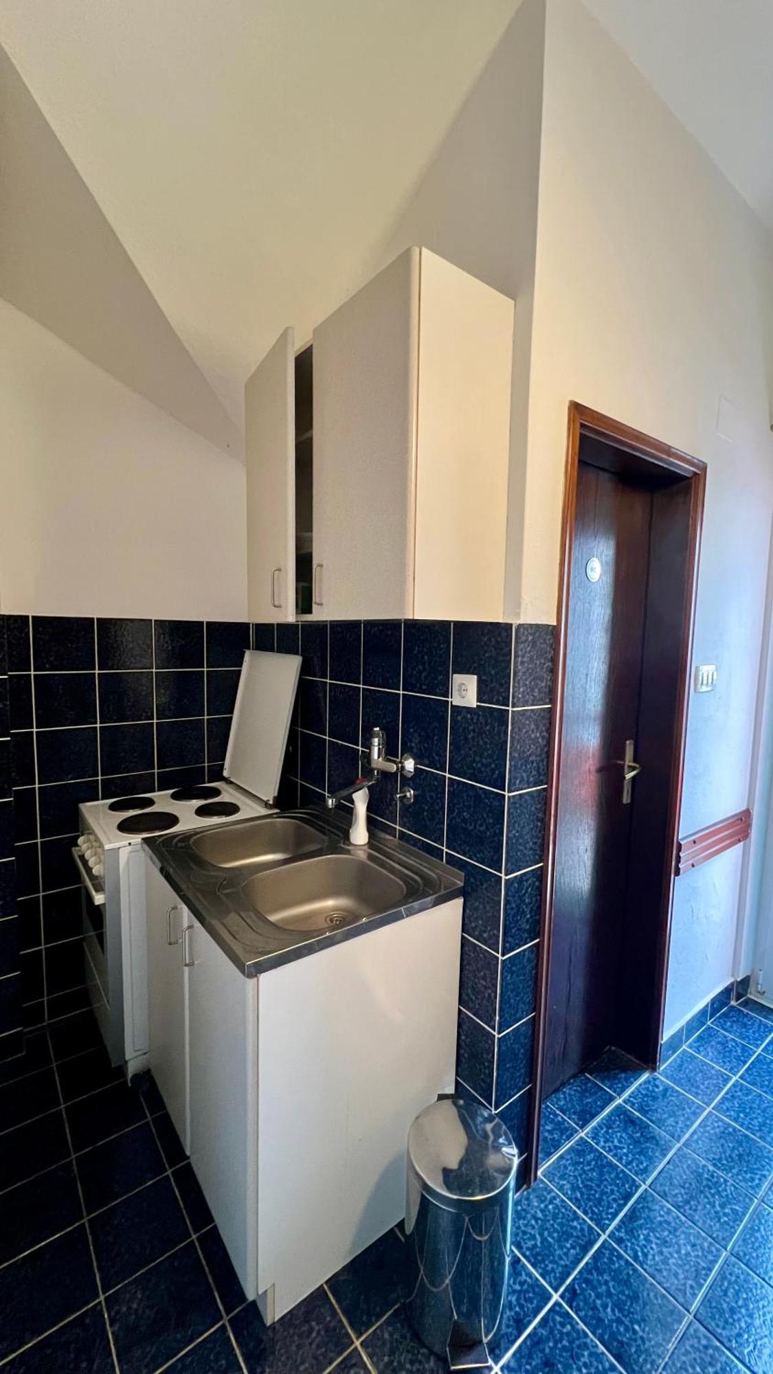 Apartments Holiday Будва Екстер'єр фото